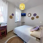 Casa Lilibet Πανσιόν 3*