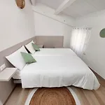 Πανσιόν Casa Lilibet 3*