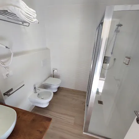 Casa Lilibet Penzion *